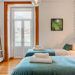 Baixa Beautiful And Luminous 3 Bdr Flat Apartment