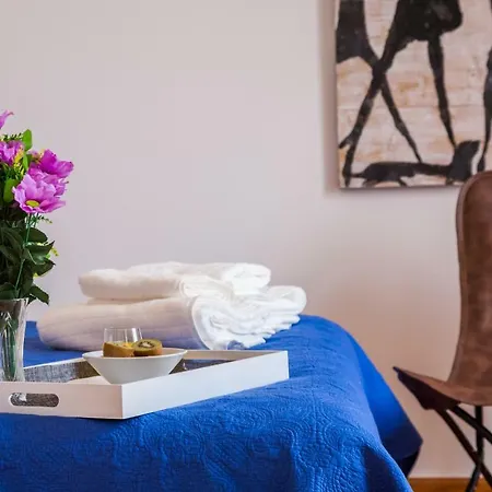 Baixa Beautiful And Luminous 3 Bdr Flat * 리스본