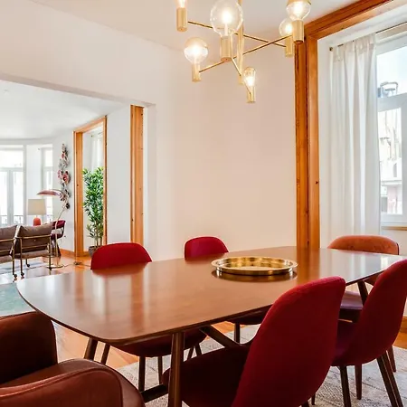 Baixa Beautiful And Luminous 3 Bdr Flat * Lissabon